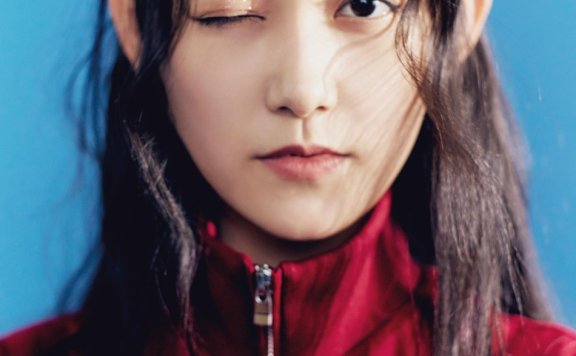 蒋依依全新时尚大片释出 灵动少女演绎多变魅力