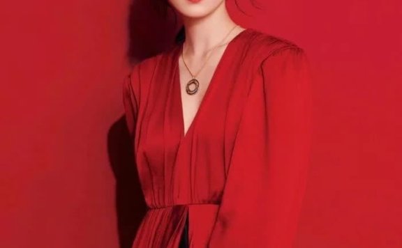 佘诗曼为了摆脱“电驴脸”,私下竟用这些狠招数?