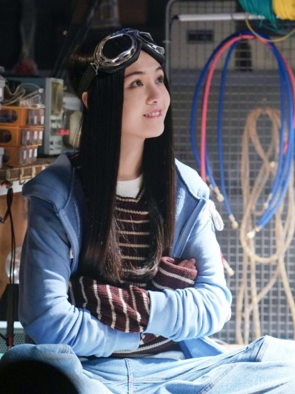 被郑爽惊艳到了,《我的保姆手册》中长发造型少女又仙气,真漂亮