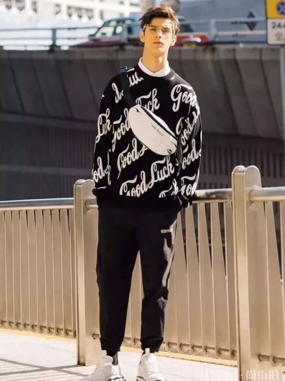 一件毛衣就让你轻易就成为暖男!