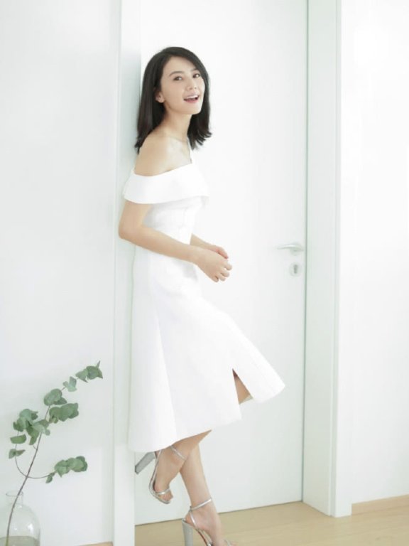 高圆圆剪掉10年长发，被她波波头惊艳了