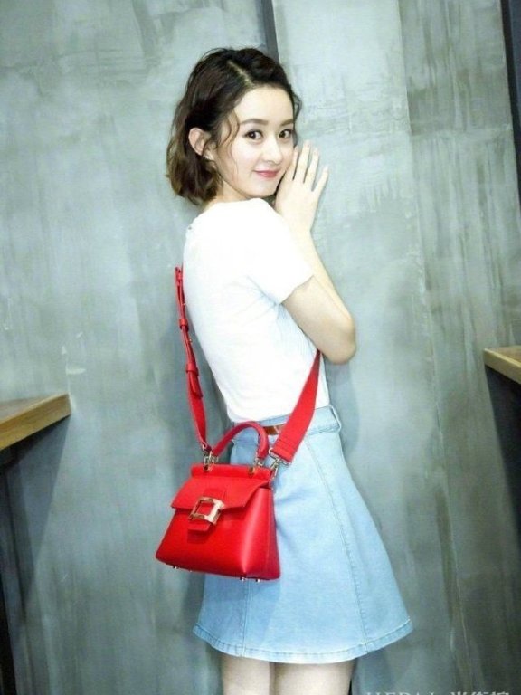 《倾城时光》中赵丽颖穿搭好看,但发型更值得借鉴,仙气又少女