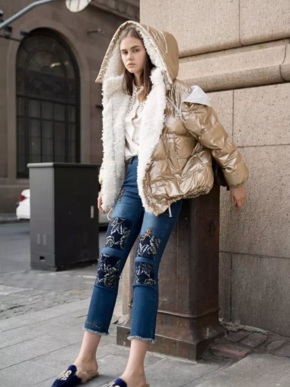 魔都街头的伦敦大片？新贵派让你高级在线温度不减