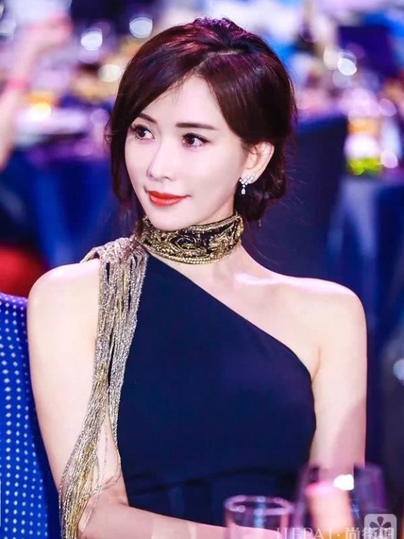 林志玲和baby同框毫不输阵,不老神话是怎样炼成的