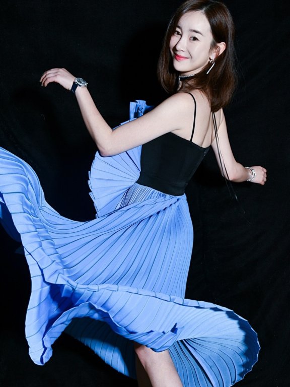 张檬身穿鱼尾蝴蝶裙优雅大方,还能再靓点吗?
