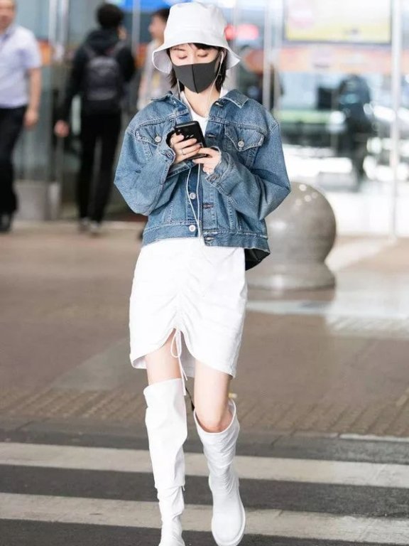 短款外套，小个子女生的搭配利器~