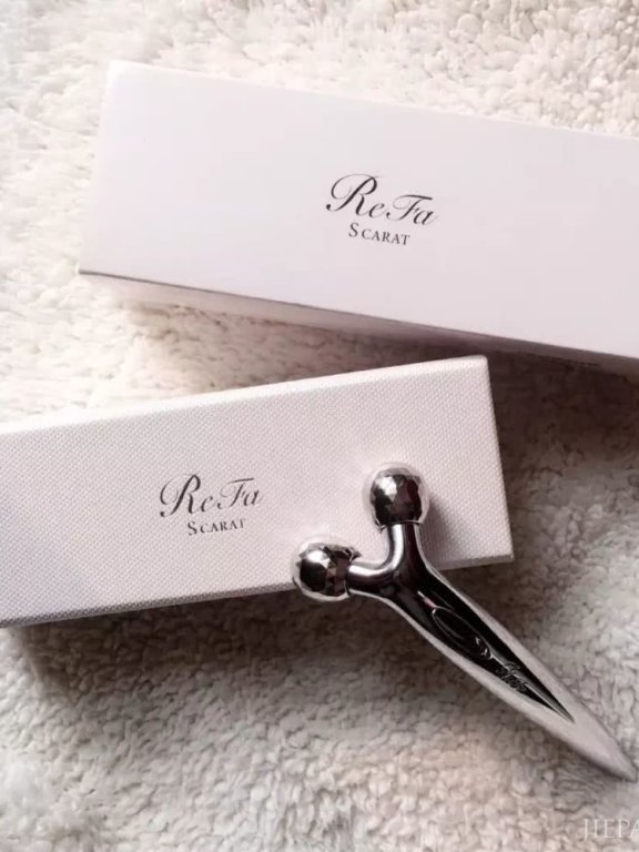 8点后做这些,对护肤来说简直就是暴击