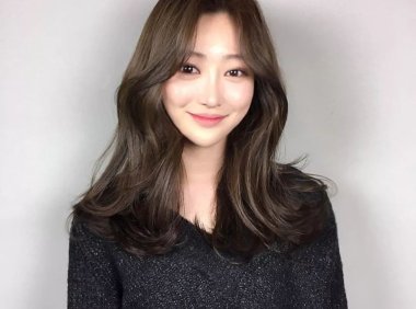 发型欣赏：每位小姐姐都要留个好看的卷发