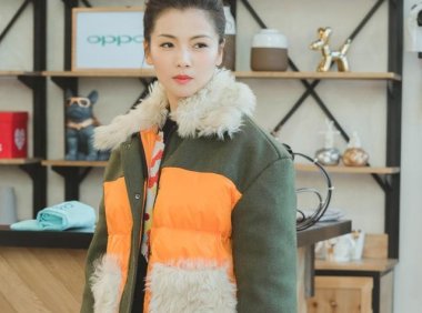 被刘涛美到了,《亲爱的客栈》中扎丸子头甜美俏皮似少女,真漂亮