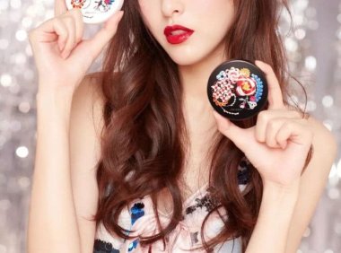 国货越来越会玩了!“发财”眼影和口红你见过吗?