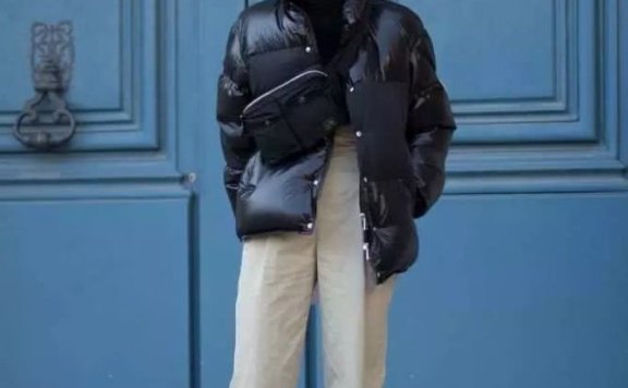 今年冬天羽绒服+短靴或平底鞋搭配,让你穿的超好看!