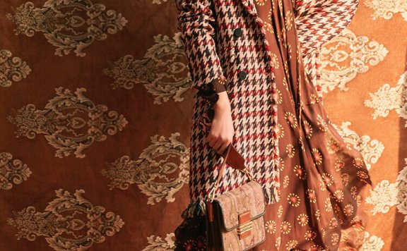 徐静蕾逆龄生拍时尚写真文艺范爆棚!