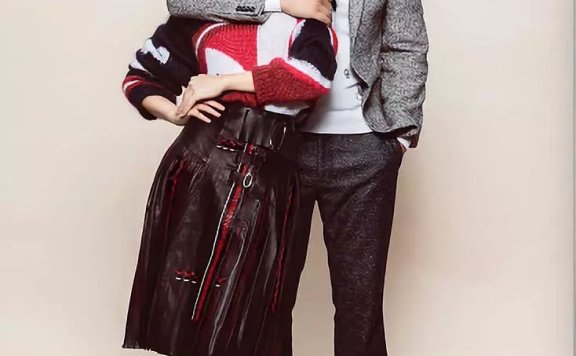 陆毅鲍蕾+2个女儿都是天仙颜值,美炸了!