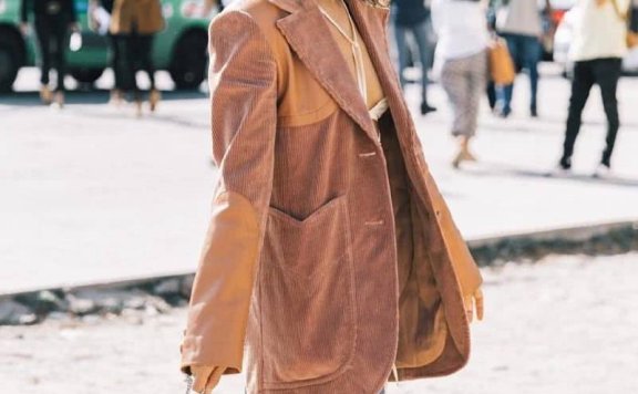 这件温暖的灯芯绒单品，让寒冬再暖一点？