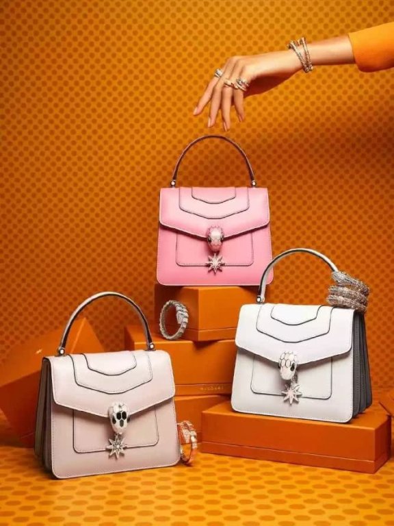 Gucci豪得金光灿灿，熊和狮子要抢LV吉祥物的地位？