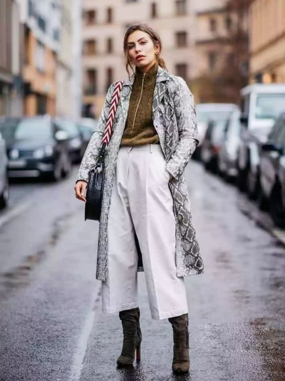 这位时尚博主的高领时髦 懂的人都爱！