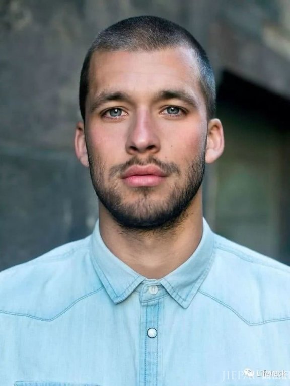 寸头不能随意弄?看欧美型男示范正确方式吧