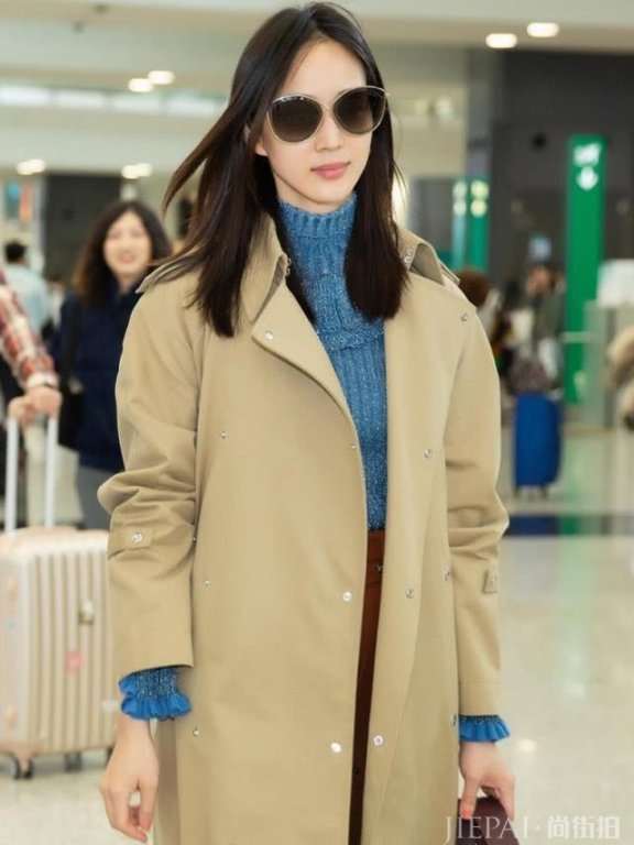 张钧甯一条裤子1万3，穿在身上却是满满“民工风”！