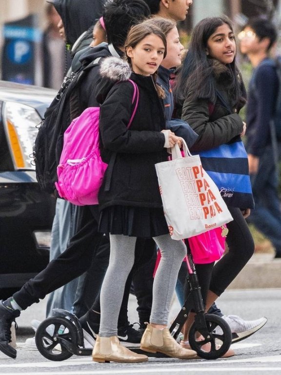 小苏瑞穿旧衣保暖又接地气,英气五官越来越像阿汤哥,想低调都难