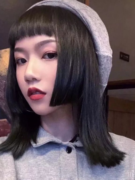 趁这些发型还没火起来，赶紧拿去找Tony，个个显脸小不挑人