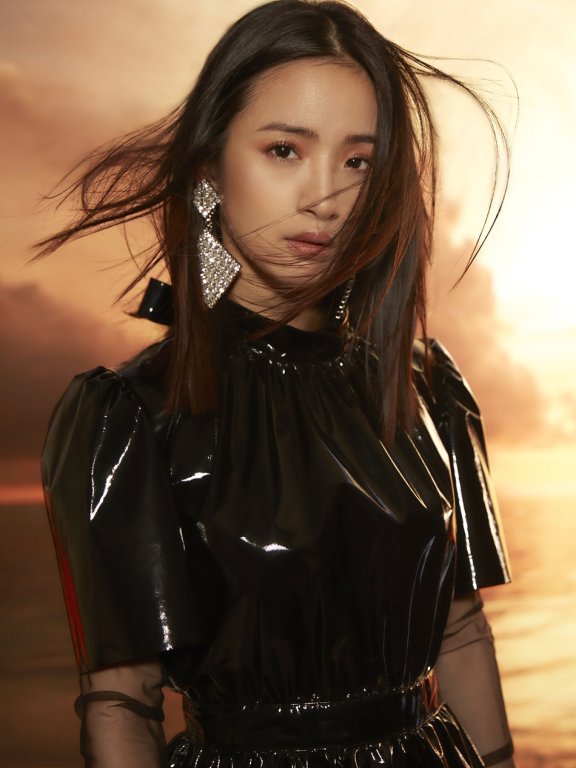 林依晨林柏宏最新概念写真曝光 完美诠释超凡脱俗