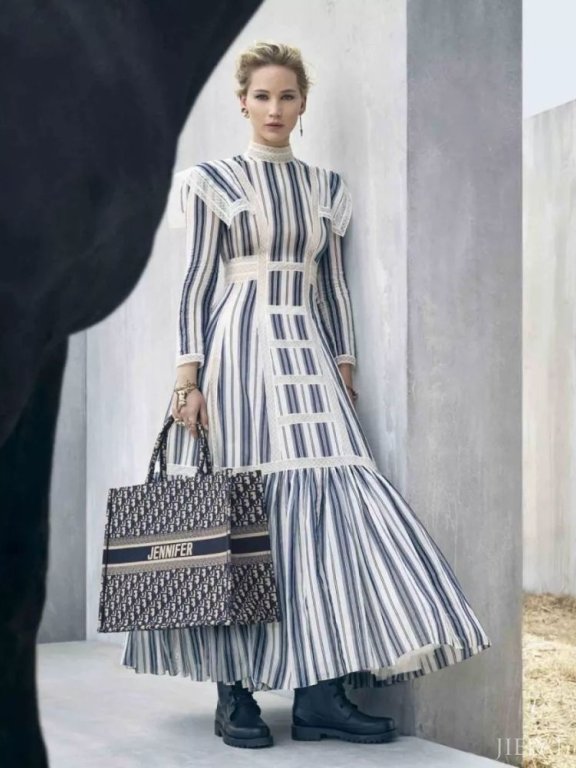 2018手袋盘点。谁才是年度新款之王?