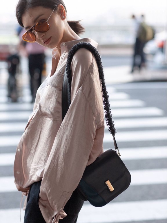 澜溪机场街拍，看起来像路人，却很实用