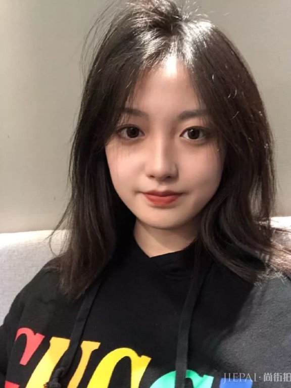 童颜嗲精、超A京妞，这些美少女的vlog比欧阳娜娜还中毒！