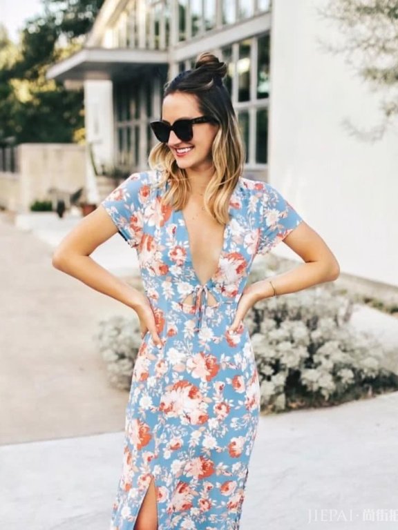 道姑头在2018年又回来了？女明星们已经都扎起来了