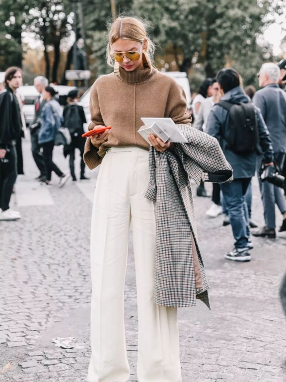 高领毛衣，只需一件，就可以潮完整个秋冬!