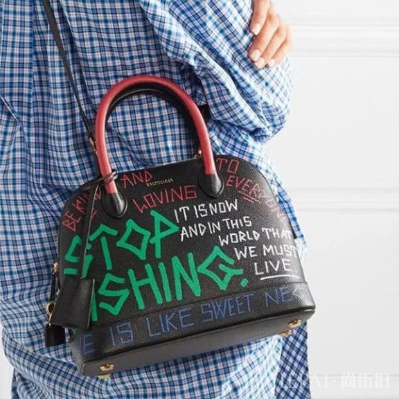 春节想穿的好看 你还需要这个包包