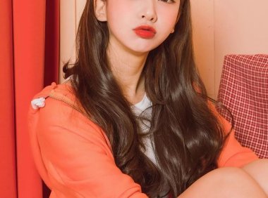 空气刘海与长发搭配