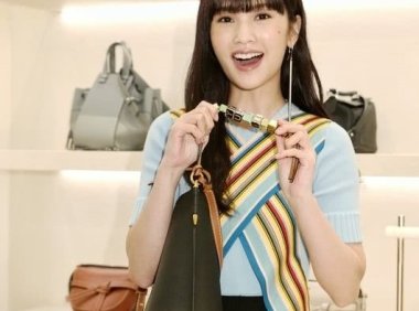 杨丞琳剪个齐刘海，是“甜心小姐”没错了！