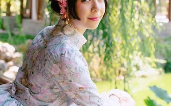 洛丽塔故事:这个平凡少女活成了我理想的lo娘