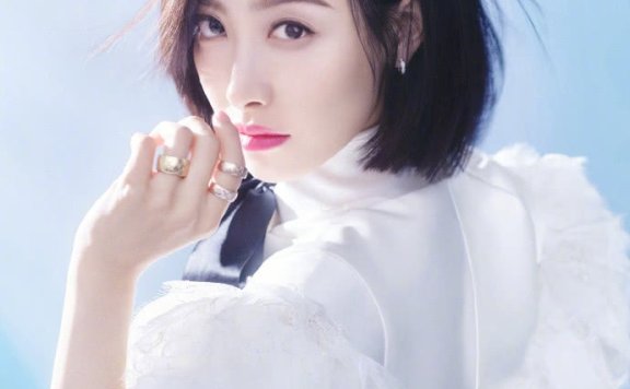 宋茜COSMO二月刊封面雀斑妆慵懒又迷人