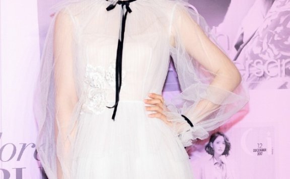 谢娜把“水果泡沫网”当腰带用,在哪定做的?