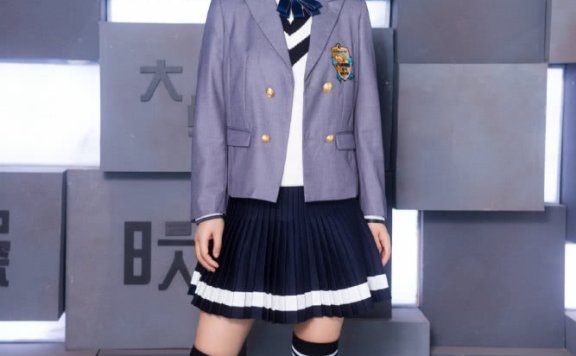 张杰眼光真好谢娜一袭白裙美成初恋