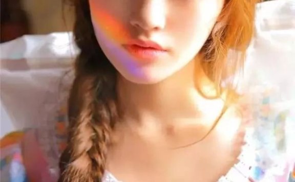 精心设计过的“裸妆” ，好看的“素颜”