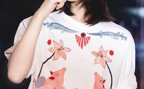 借鉴王珞丹的风格特别的知性起范儿