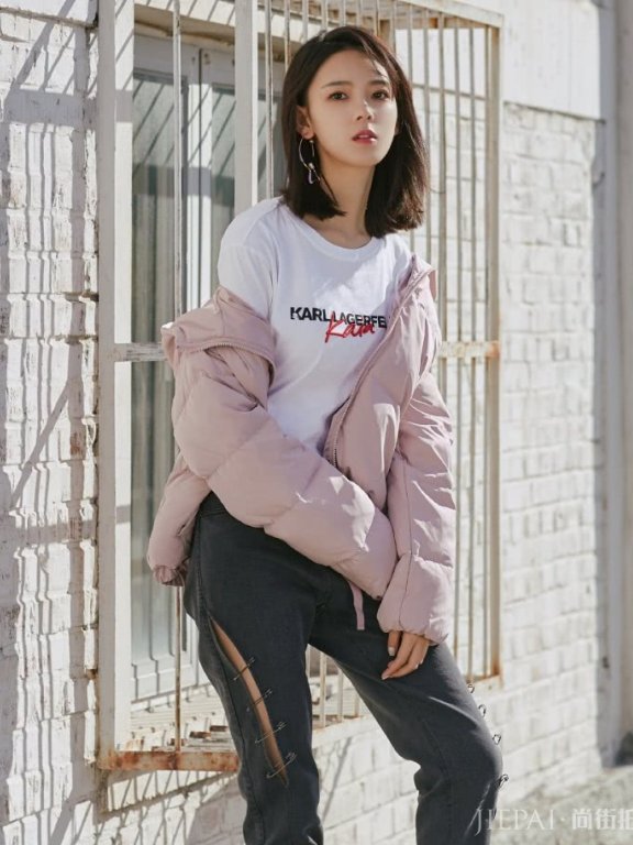 陈瑶带个“娃娃巾”!真是个小可爱啊