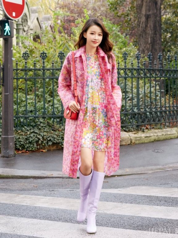 孙怡连穿两件俗气碎花衫都不丑，董子健有眼光