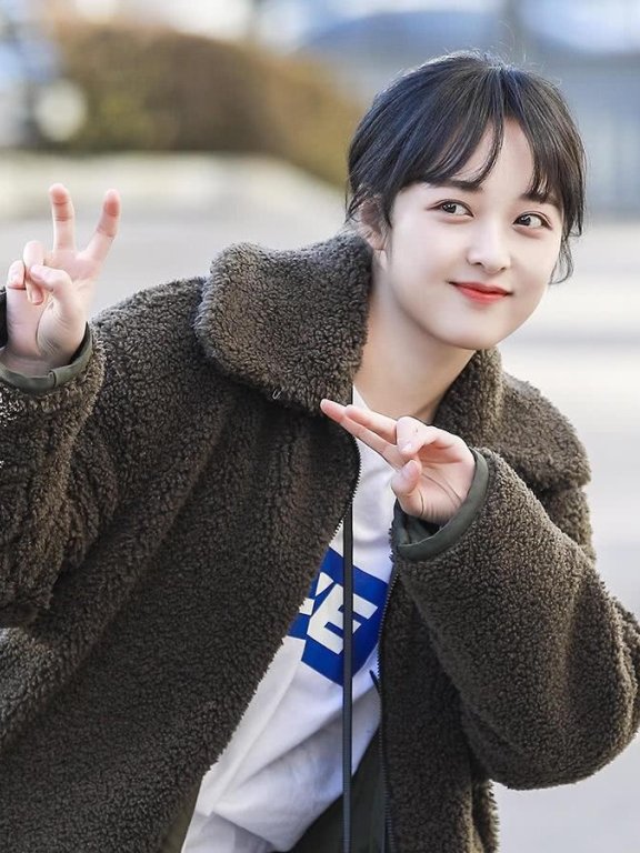 金宝罗真的是天空之城的“金慧娜”吗,私服居然这么可爱?