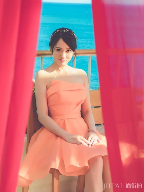 陈乔恩粉裙美回颜值巅峰，气质MAX