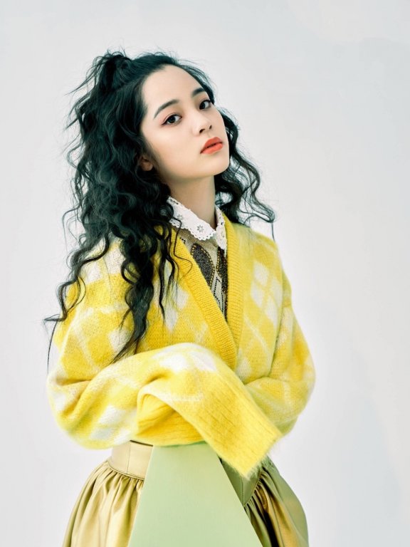 今年最火的羊毛卷泡面头，欧阳娜娜泡面头复古可爱！