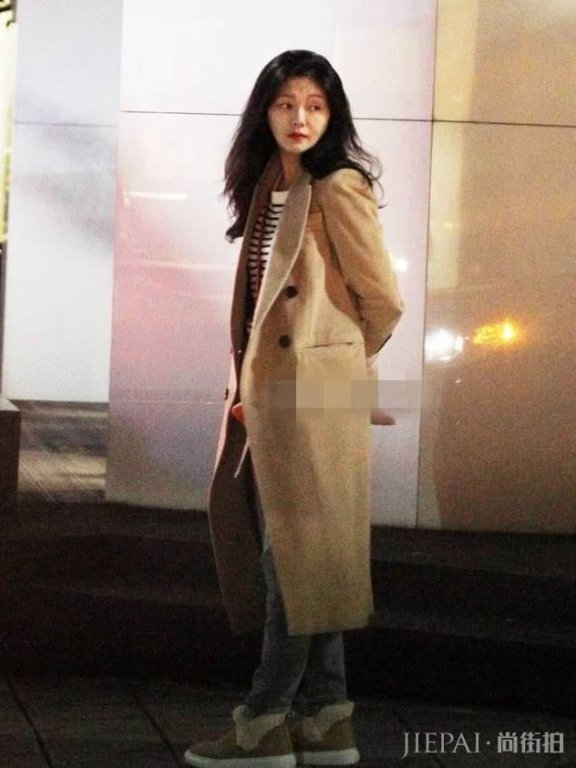 大S瘦成了一道闪电，颜值重回18年前！