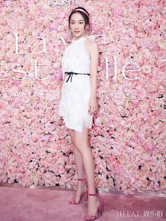 霍思燕被杜江宠成了公主,活成了18岁初春少女!