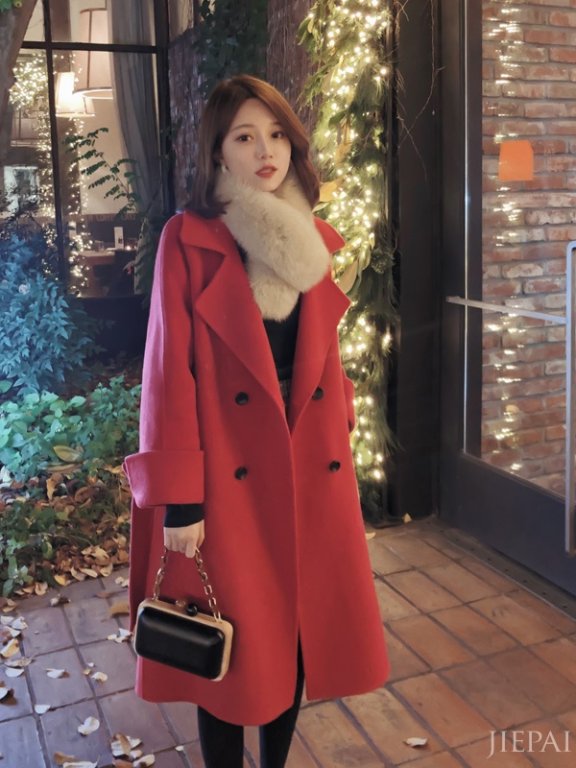 冬季女人要有气质穿衣搭配毛呢外套不能少