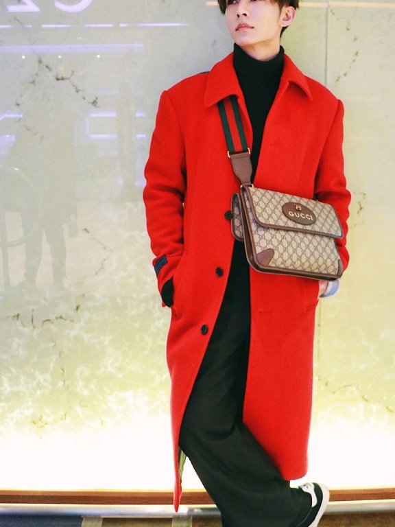 本命年穿红色,如何才能骚气却又不失帅气?