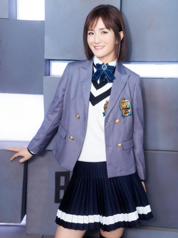 《明星大侦探》谢娜出了新高度，一点不输杨幂