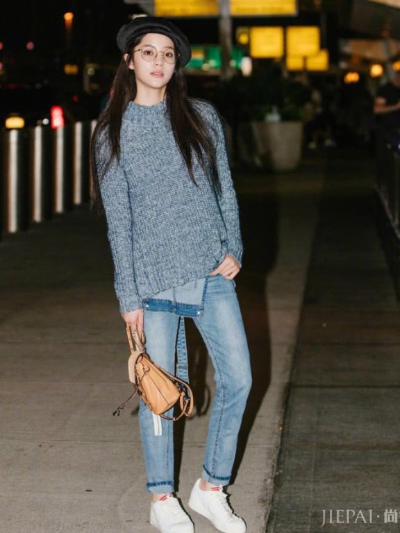 欧阳娜娜穿“飞机鞋”,太时髦了